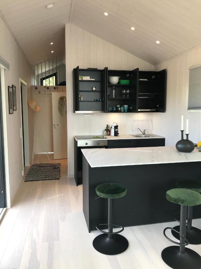 Hytte Med Sjoutsikt Og 20 Min Fra Dyreparken Grimstad  Bagian luar foto